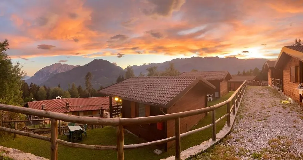 Camping & Chalet Pian Della Regina Cevo 0*,  Italy